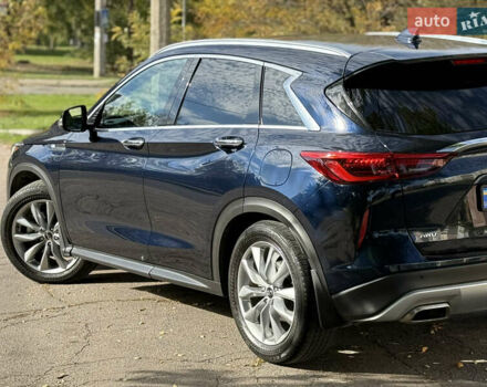 Синій Інфініті QX50, об'ємом двигуна 2 л та пробігом 18 тис. км за 30000 $, фото 4 на Automoto.ua