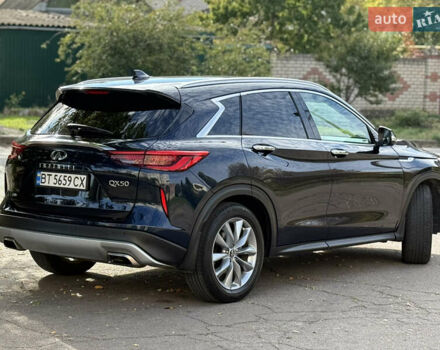 Синій Інфініті QX50, об'ємом двигуна 2 л та пробігом 18 тис. км за 30000 $, фото 1 на Automoto.ua