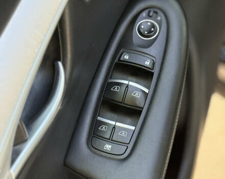 Синій Інфініті QX50, об'ємом двигуна 2 л та пробігом 18 тис. км за 30000 $, фото 10 на Automoto.ua