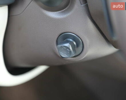 Синий Инфинити QX50, объемом двигателя 1.99 л и пробегом 43 тыс. км за 26000 $, фото 25 на Automoto.ua