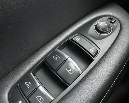 Синий Инфинити QX50, объемом двигателя 1.99 л и пробегом 93 тыс. км за 20300 $, фото 36 на Automoto.ua