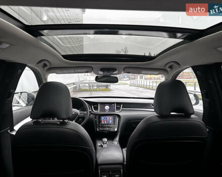 Синий Инфинити QX50, объемом двигателя 2 л и пробегом 142 тыс. км за 19900 $, фото 14 на Automoto.ua