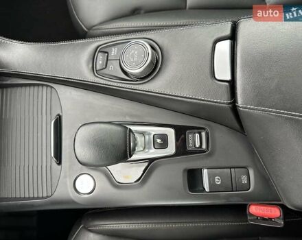 Синий Инфинити QX50, объемом двигателя 2 л и пробегом 65 тыс. км за 21000 $, фото 33 на Automoto.ua