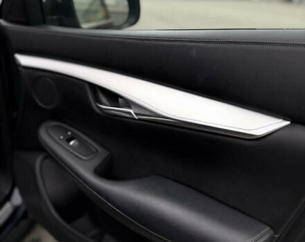 Синий Инфинити QX50, объемом двигателя 2 л и пробегом 57 тыс. км за 23500 $, фото 11 на Automoto.ua