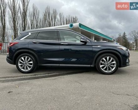 Синий Инфинити QX50, объемом двигателя 2 л и пробегом 65 тыс. км за 21000 $, фото 3 на Automoto.ua
