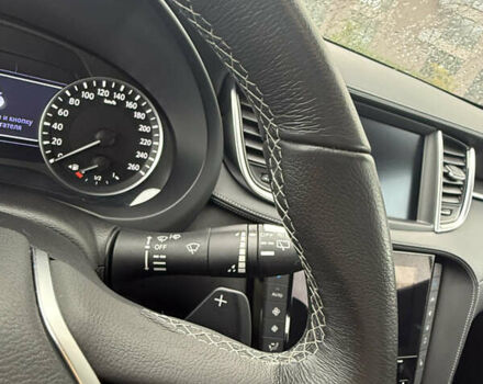 Синий Инфинити QX50, объемом двигателя 2 л и пробегом 31 тыс. км за 31000 $, фото 25 на Automoto.ua