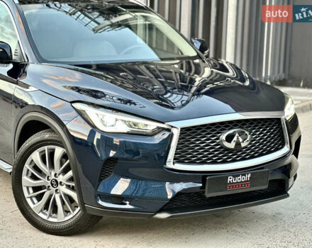 Синий Инфинити QX50, объемом двигателя 2 л и пробегом 16 тыс. км за 31900 $, фото 9 на Automoto.ua