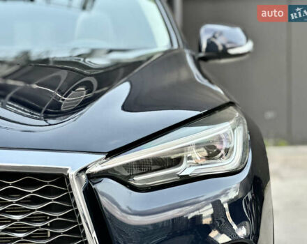 Синий Инфинити QX50, объемом двигателя 2 л и пробегом 16 тыс. км за 31900 $, фото 12 на Automoto.ua
