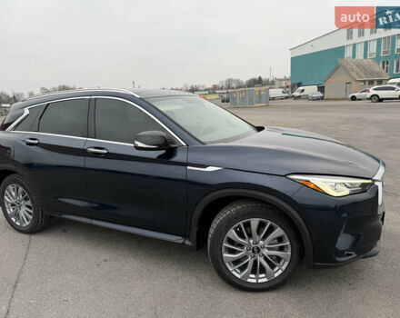 Синий Инфинити QX50, объемом двигателя 1.99 л и пробегом 23 тыс. км за 22500 $, фото 3 на Automoto.ua