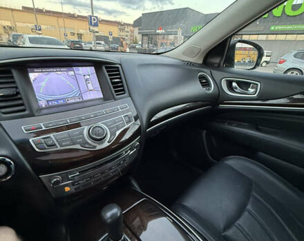 Белый Инфинити QX60, объемом двигателя 2.5 л и пробегом 188 тыс. км за 17000 $, фото 16 на Automoto.ua