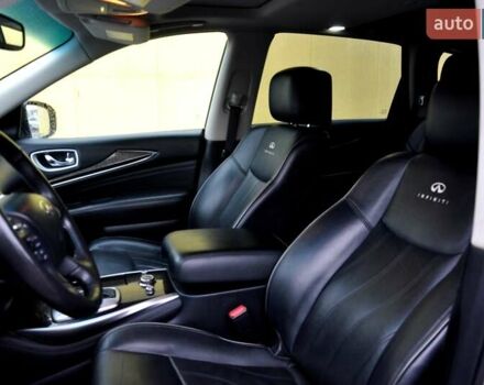 Білий Інфініті QX60, об'ємом двигуна 2.49 л та пробігом 180 тис. км за 9500 $, фото 18 на Automoto.ua