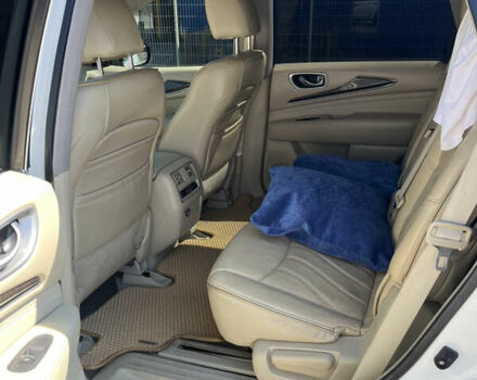 Белый Инфинити QX60, объемом двигателя 2.49 л и пробегом 240 тыс. км за 15000 $, фото 19 на Automoto.ua