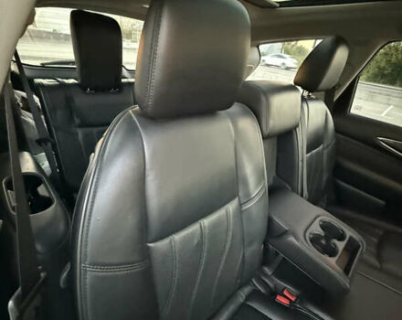 Белый Инфинити QX60, объемом двигателя 2.5 л и пробегом 188 тыс. км за 17000 $, фото 21 на Automoto.ua