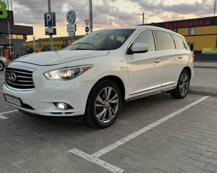 Белый Инфинити QX60, объемом двигателя 2.5 л и пробегом 188 тыс. км за 17000 $, фото 4 на Automoto.ua