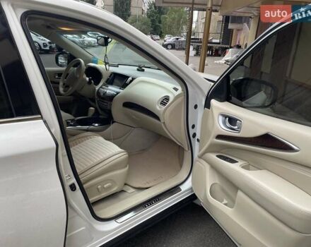 Білий Інфініті QX60, об'ємом двигуна 3.5 л та пробігом 217 тис. км за 15000 $, фото 10 на Automoto.ua
