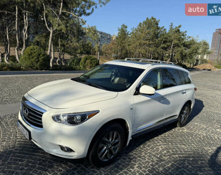 Белый Инфинити QX60, объемом двигателя 3.5 л и пробегом 190 тыс. км за 16500 $, фото 4 на Automoto.ua