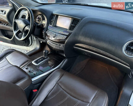 Білий Інфініті QX60, об'ємом двигуна 3.5 л та пробігом 217 тис. км за 9999 $, фото 12 на Automoto.ua