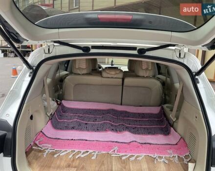 Білий Інфініті QX60, об'ємом двигуна 3.5 л та пробігом 217 тис. км за 15000 $, фото 11 на Automoto.ua