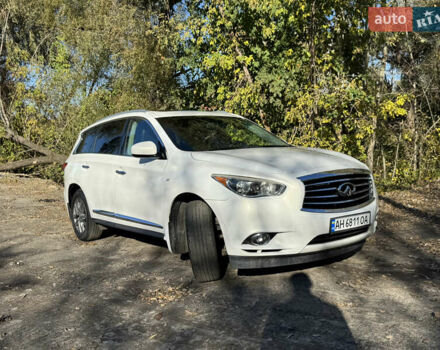 Белый Инфинити QX60, объемом двигателя 3.5 л и пробегом 264 тыс. км за 13000 $, фото 1 на Automoto.ua