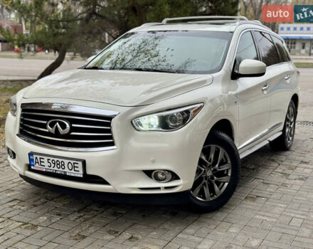 Белый Инфинити QX60, объемом двигателя 3.5 л и пробегом 190 тыс. км за 15700 $, фото 1 на Automoto.ua
