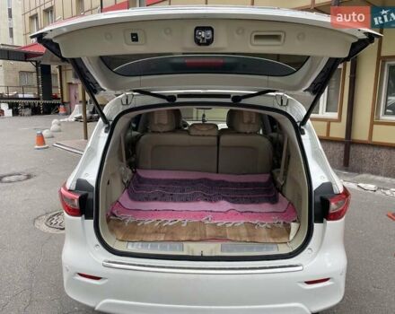 Білий Інфініті QX60, об'ємом двигуна 3.5 л та пробігом 217 тис. км за 15000 $, фото 14 на Automoto.ua