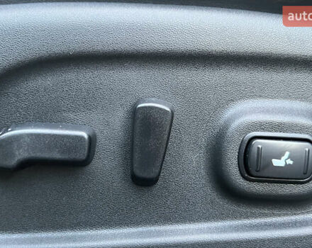 Білий Інфініті QX60, об'ємом двигуна 2.49 л та пробігом 207 тис. км за 14999 $, фото 17 на Automoto.ua