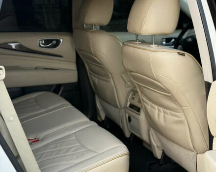 Белый Инфинити QX60, объемом двигателя 3.5 л и пробегом 153 тыс. км за 12999 $, фото 21 на Automoto.ua