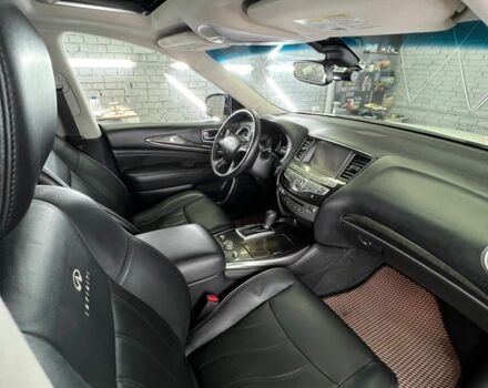 Белый Инфинити QX60, объемом двигателя 2.5 л и пробегом 208 тыс. км за 14500 $, фото 7 на Automoto.ua