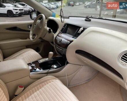 Білий Інфініті QX60, об'ємом двигуна 3.5 л та пробігом 217 тис. км за 15000 $, фото 8 на Automoto.ua