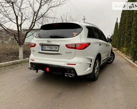 Белый Инфинити QX60, объемом двигателя 2.5 л и пробегом 160 тыс. км за 25000 $, фото 53 на Automoto.ua