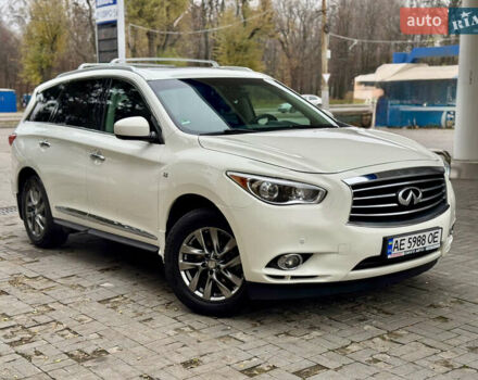 Белый Инфинити QX60, объемом двигателя 3.5 л и пробегом 190 тыс. км за 15700 $, фото 11 на Automoto.ua
