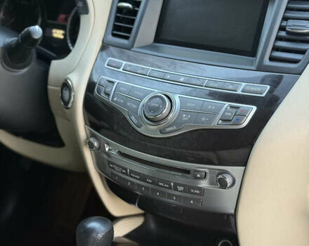 Белый Инфинити QX60, объемом двигателя 3.5 л и пробегом 153 тыс. км за 12999 $, фото 19 на Automoto.ua