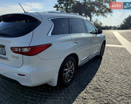 Белый Инфинити QX60, объемом двигателя 3.5 л и пробегом 190 тыс. км за 16500 $, фото 9 на Automoto.ua