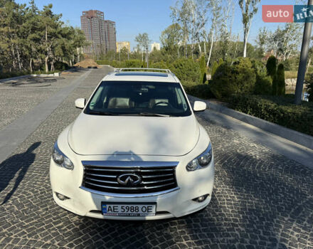 Белый Инфинити QX60, объемом двигателя 3.5 л и пробегом 190 тыс. км за 16500 $, фото 2 на Automoto.ua