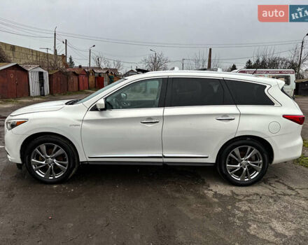 Белый Инфинити QX60, объемом двигателя 2.5 л и пробегом 360 тыс. км за 8900 $, фото 1 на Automoto.ua