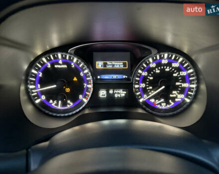 Білий Інфініті QX60, об'ємом двигуна 3.5 л та пробігом 217 тис. км за 9999 $, фото 13 на Automoto.ua