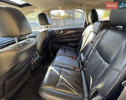 Белый Инфинити QX60, объемом двигателя 3.5 л и пробегом 264 тыс. км за 13000 $, фото 6 на Automoto.ua