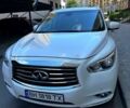 Белый Инфинити QX60, объемом двигателя 2.5 л и пробегом 132 тыс. км за 15700 $, фото 1 на Automoto.ua