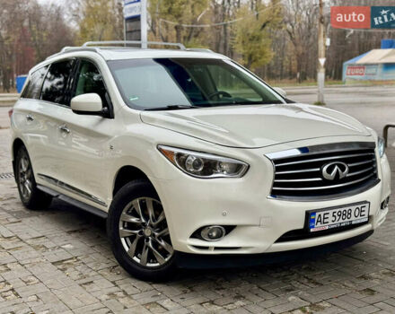 Белый Инфинити QX60, объемом двигателя 3.5 л и пробегом 190 тыс. км за 15700 $, фото 13 на Automoto.ua