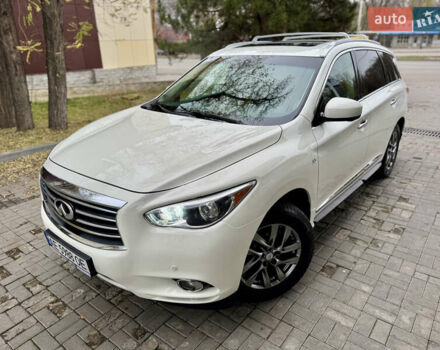 Белый Инфинити QX60, объемом двигателя 3.5 л и пробегом 190 тыс. км за 15700 $, фото 4 на Automoto.ua
