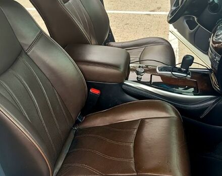 Белый Инфинити QX60, объемом двигателя 3.5 л и пробегом 280 тыс. км за 16800 $, фото 5 на Automoto.ua