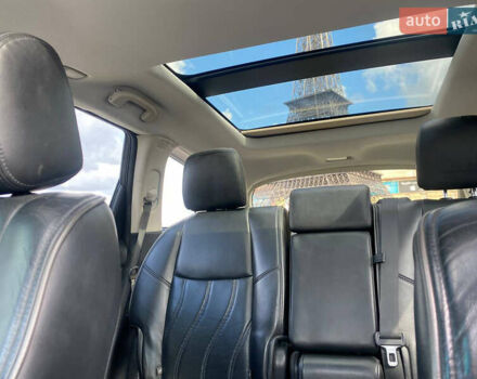 Белый Инфинити QX60, объемом двигателя 3.5 л и пробегом 186 тыс. км за 13700 $, фото 13 на Automoto.ua