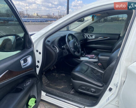 Білий Інфініті QX60, об'ємом двигуна 3.5 л та пробігом 185 тис. км за 17000 $, фото 7 на Automoto.ua