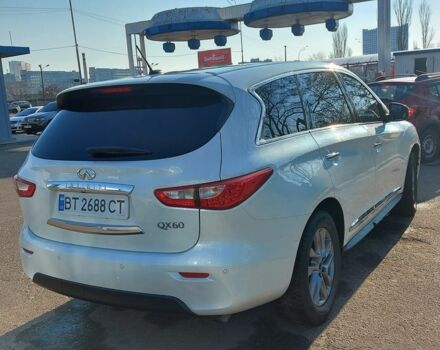 Белый Инфинити QX60, объемом двигателя 3.5 л и пробегом 155 тыс. км за 14500 $, фото 3 на Automoto.ua
