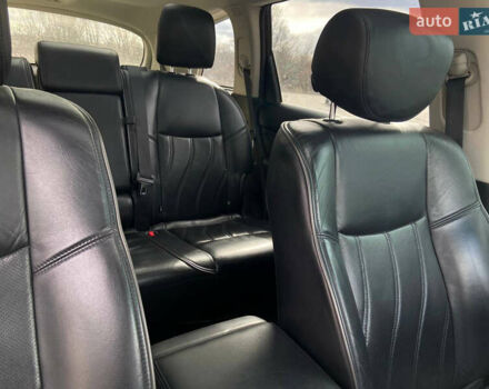 Белый Инфинити QX60, объемом двигателя 3.5 л и пробегом 186 тыс. км за 13700 $, фото 24 на Automoto.ua