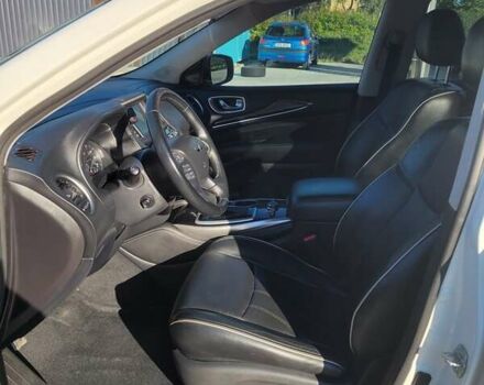 Белый Инфинити QX60, объемом двигателя 3.5 л и пробегом 156 тыс. км за 16700 $, фото 5 на Automoto.ua