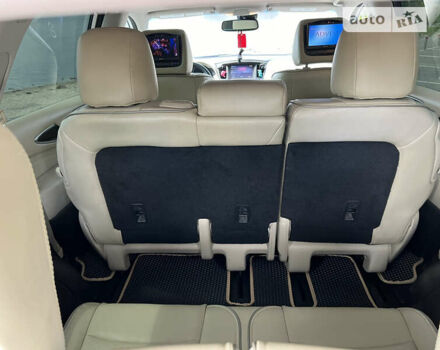 Белый Инфинити QX60, объемом двигателя 3.5 л и пробегом 204 тыс. км за 18000 $, фото 10 на Automoto.ua