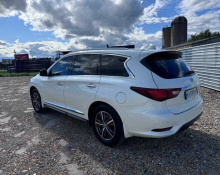 Белый Инфинити QX60, объемом двигателя 3.5 л и пробегом 221 тыс. км за 18600 $, фото 5 на Automoto.ua