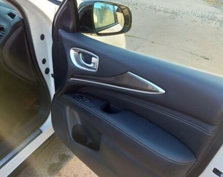 Белый Инфинити QX60, объемом двигателя 3.5 л и пробегом 99 тыс. км за 18500 $, фото 10 на Automoto.ua