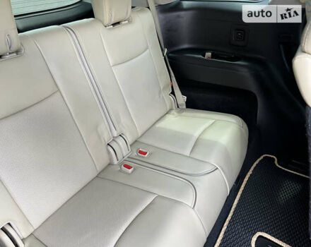 Белый Инфинити QX60, объемом двигателя 3.5 л и пробегом 204 тыс. км за 18000 $, фото 11 на Automoto.ua
